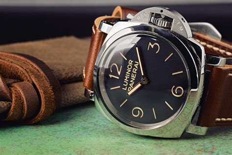 panerai sausage vs sandwich dial|Panerai dials.